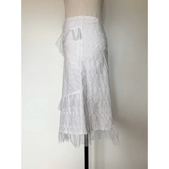 White Eyelet Lace Skirt w/ Tulle Trim - Picture 5 of 6